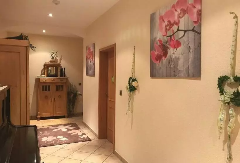 펜션 Gasthof & Hotel Goldener Hirsch