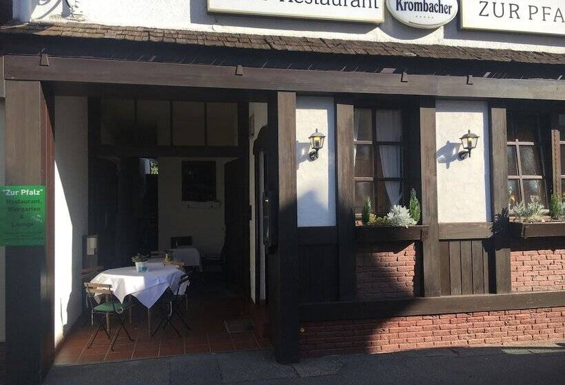 Pensão Und Restaurant Gasthaus Zur Pfalz