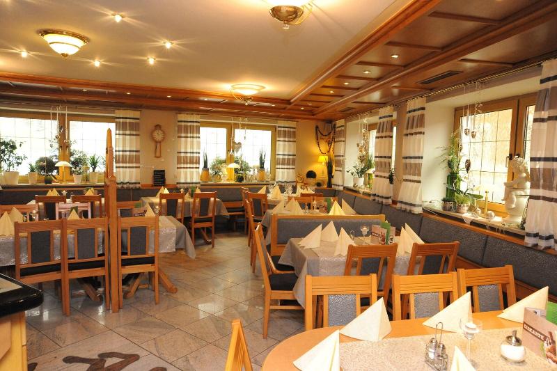 ペンション Wander Und Aktiv Hotel Rösslwirt