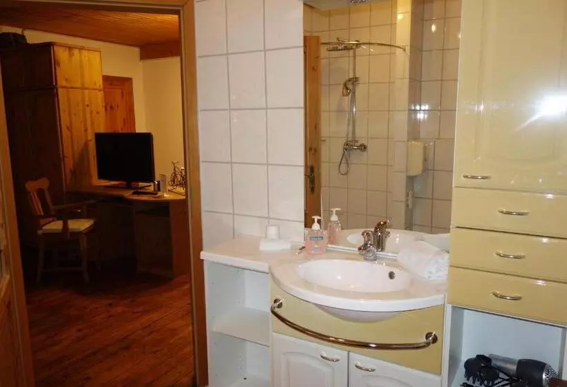 Schumacher's Landhaus