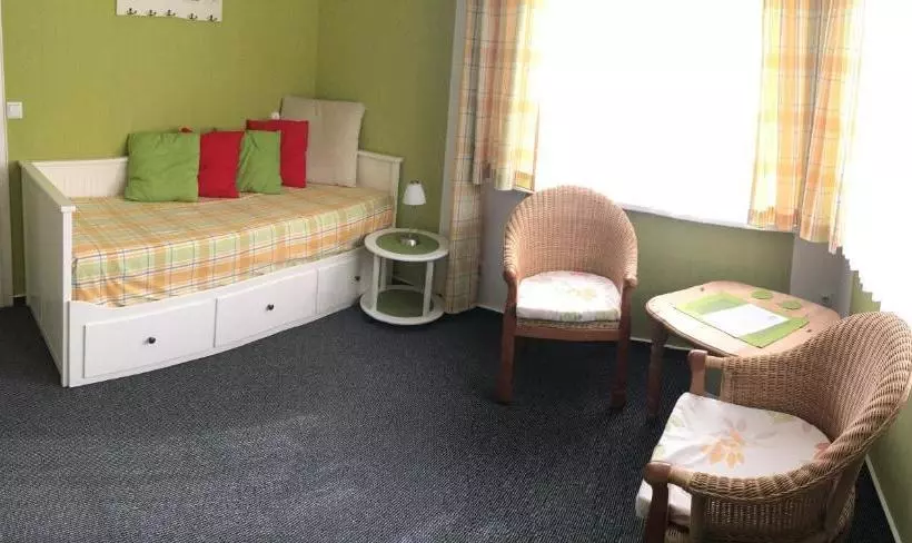 민박 Pension Eckerskorn