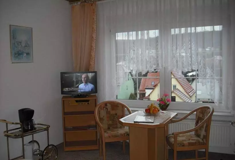ベッドアンドブレックファースト Pension Möhring
