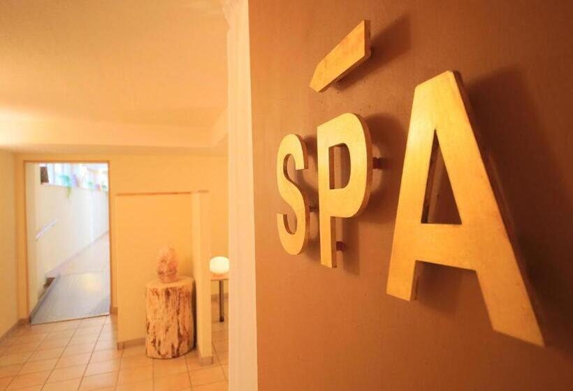 Bio Thermalhotel Falkenhof