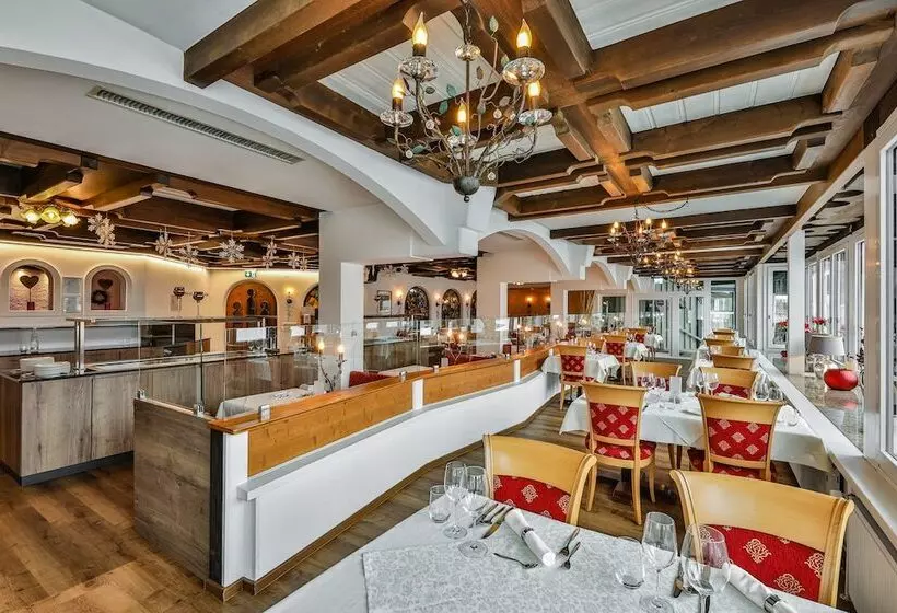 Alpenhotel Fischer 4 Sterne   Adults Only