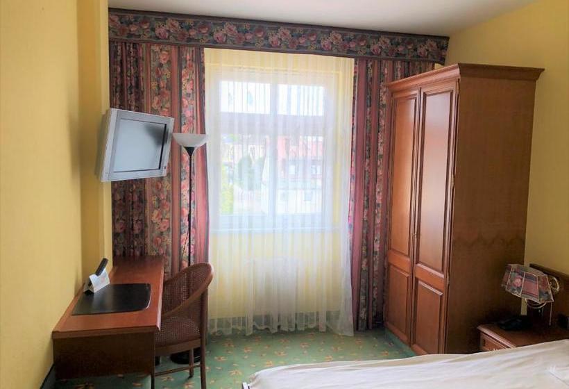 ホテル Brandiser Park