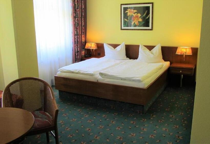 ホテル Brandiser Park