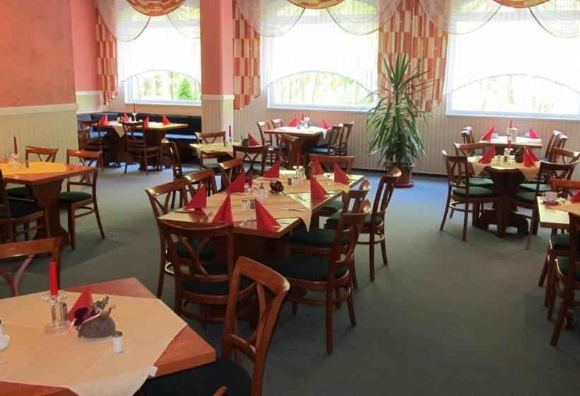 ホテル Brandiser Park