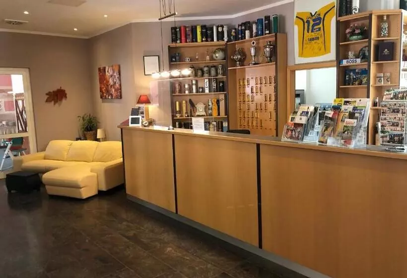 호텔 Brandiser Park