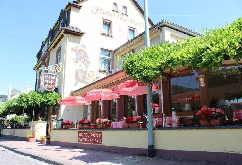 فندق Café Post
