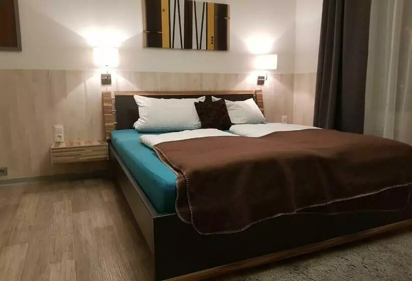 Отель City Central Promenade