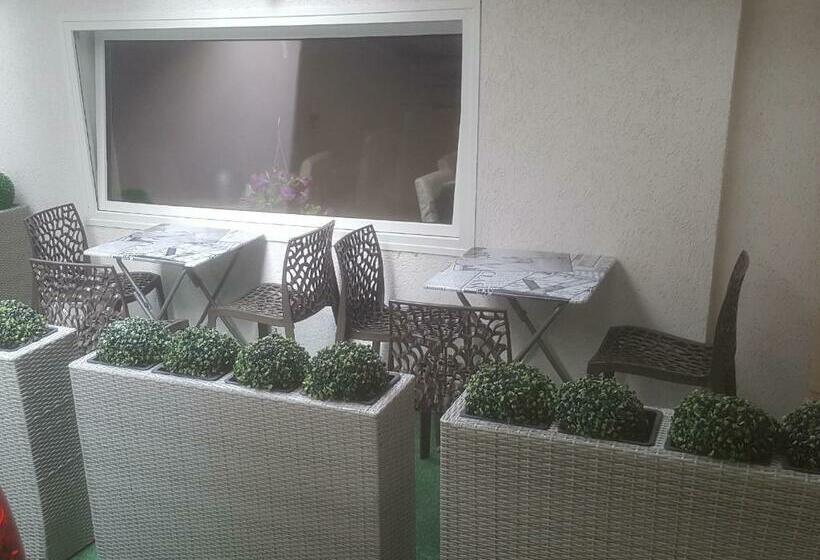 ホテル City Central Promenade