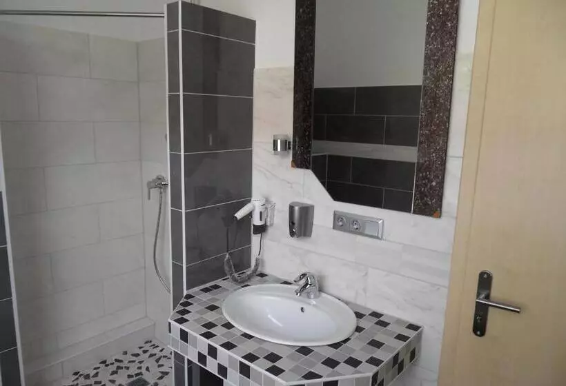 Отель City Central Promenade