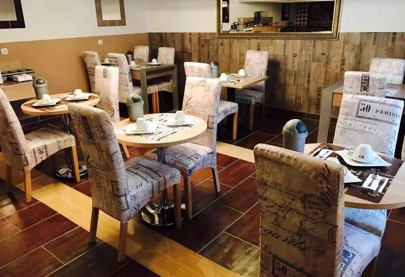 Отель City Central Promenade