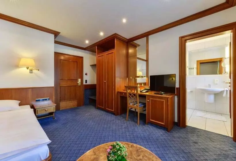 Отель Fischerwirt