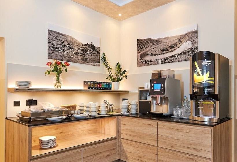 Flair Hotel Am Rosenhügel Garni