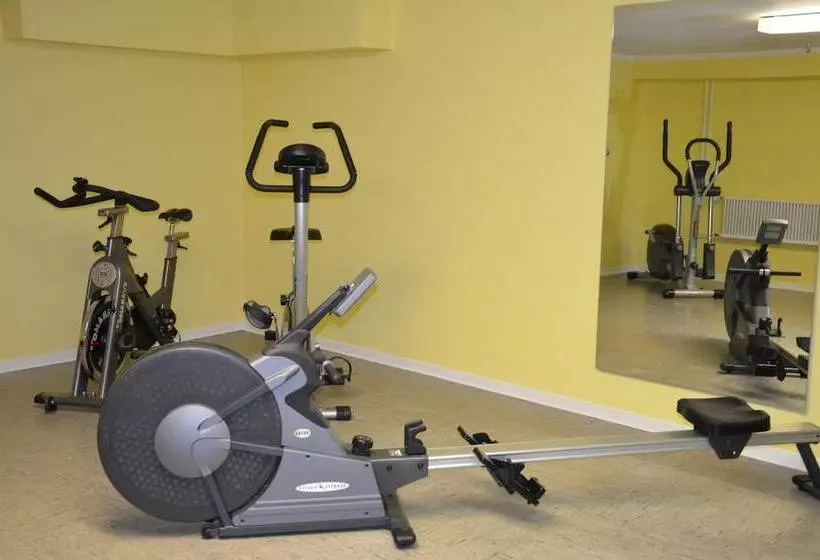 Flair Hotel Am Rosenhügel Garni