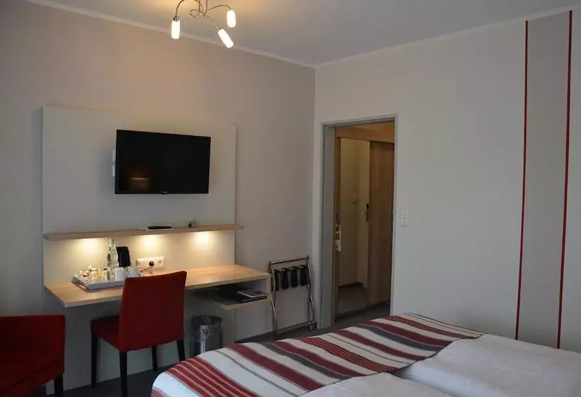 Flair Hotel Am Rosenhügel Garni