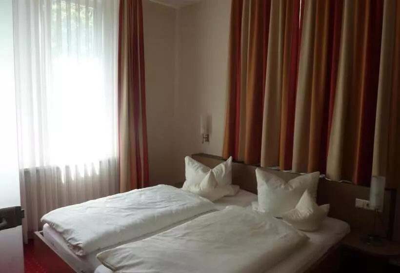 Отель Gasthof Konig Karl