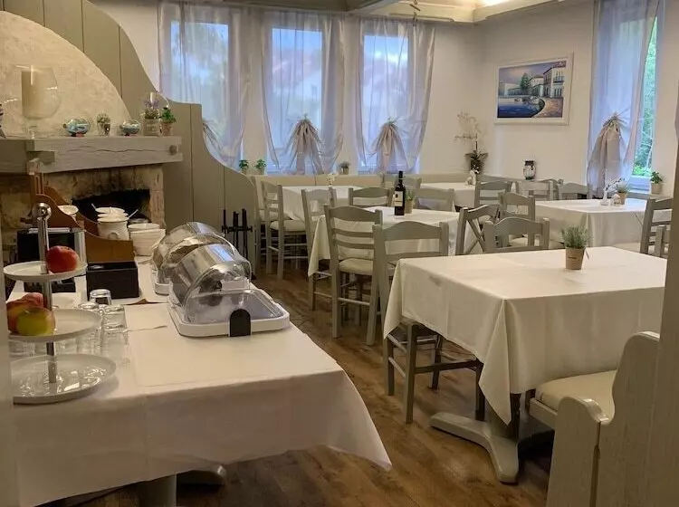 Отель Gasthof Konig Karl