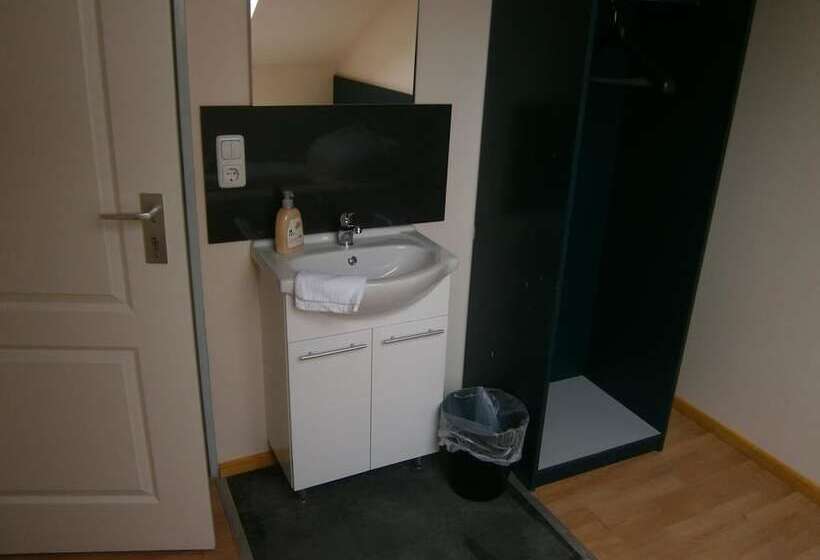 فندق Gz Hostel Königswinter