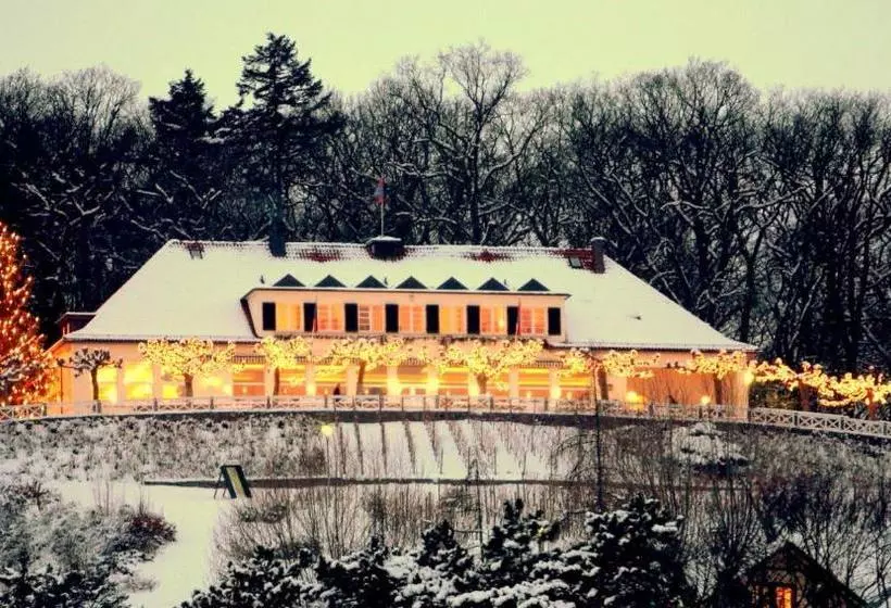 호텔 Café Restaurant  Johannisberg