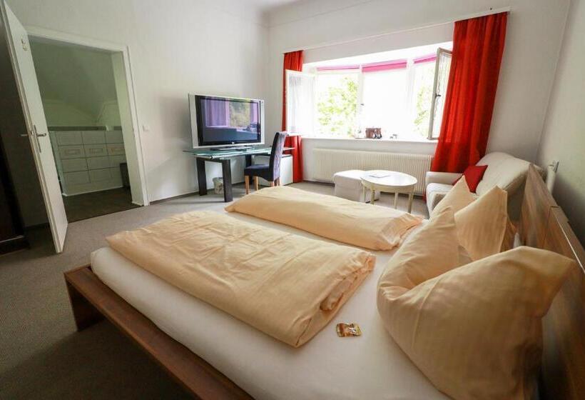 فندق Kurvilla Am Park