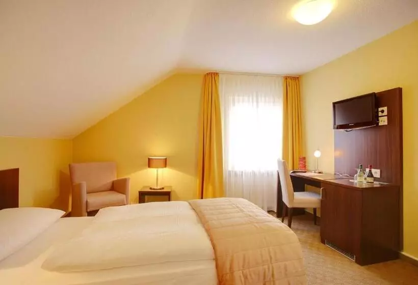 هتل Mercedes City