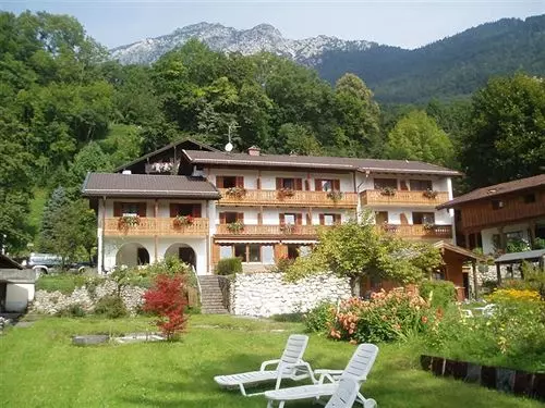 酒店 Ferienwohnungen Quellenhof