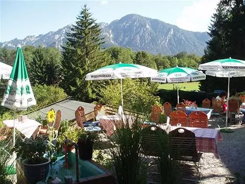 酒店 Ferienwohnungen Quellenhof