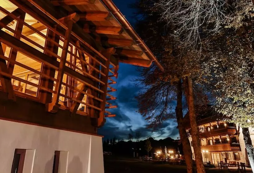 Relais & Châteaux Gut Steinbach Hotel Chalets Spa