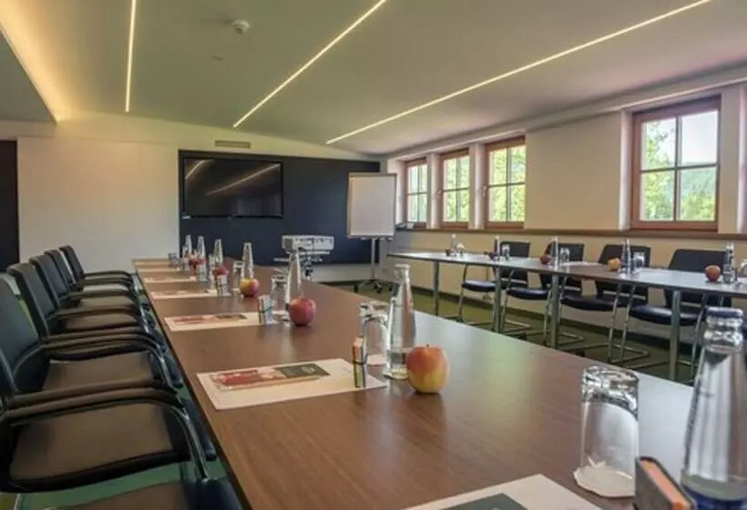 Relais & Châteaux Gut Steinbach Hotel Chalets Spa