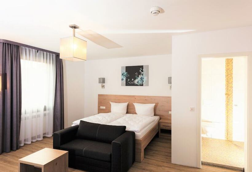 ホテル Stadtvilla Central