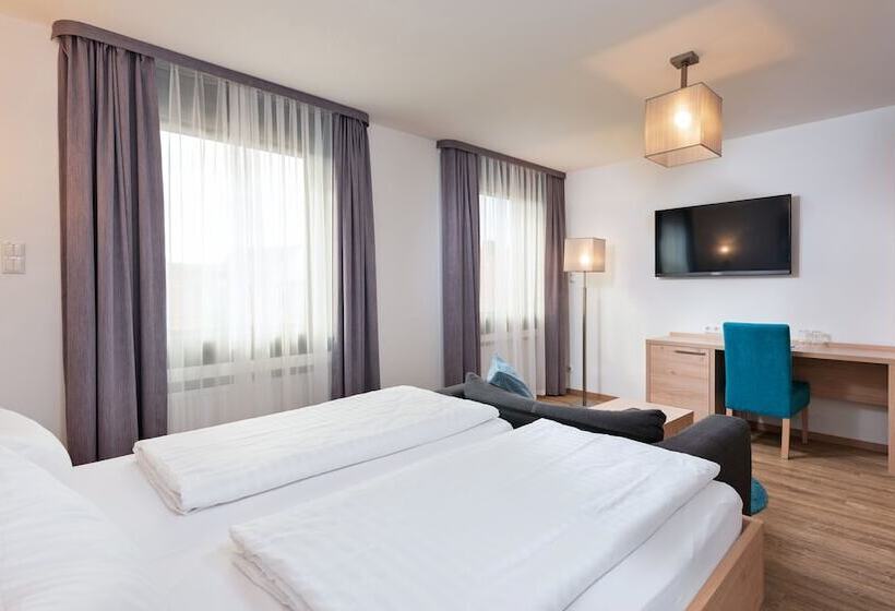 ホテル Stadtvilla Central