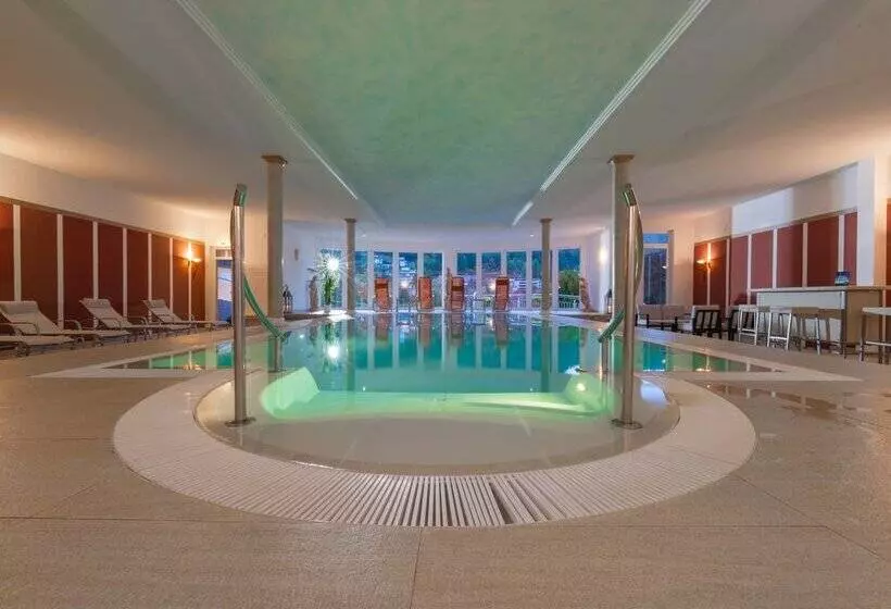 Wellnesshotel Rothfuss Mit Spa Und 2 Schwimmbädern