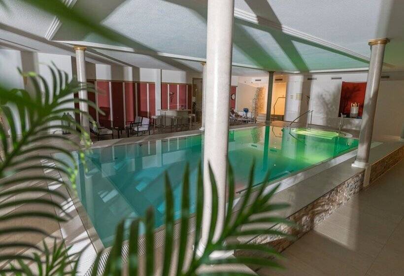 Wellnesshotel Rothfuss Mit Spa Und 2 Schwimmbädern