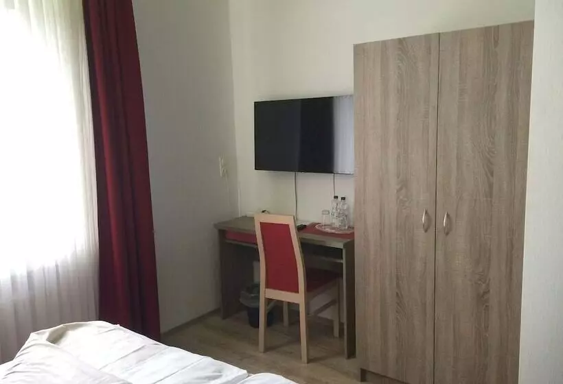 Central Hotel Troisdorf