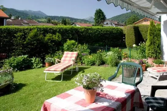 Hotelli Ferienhaus Hillebrand