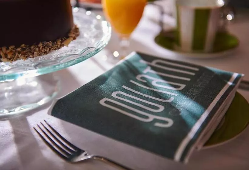 هتل Goliath Am Dom