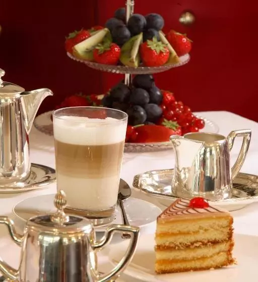 هتل Goliath Am Dom