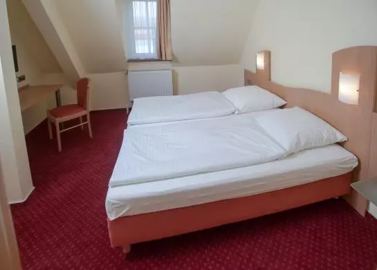 Отель Johanniter-