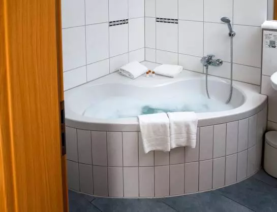 Отель Johanniter-