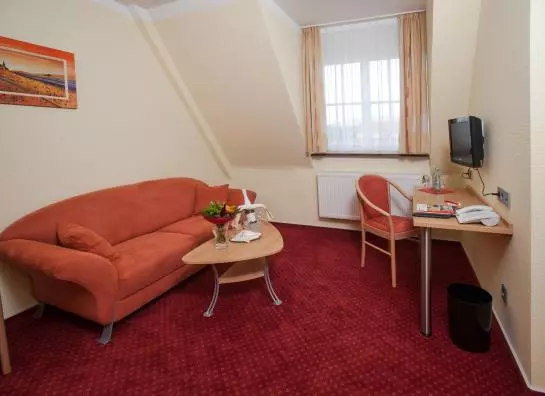 Отель Johanniter-