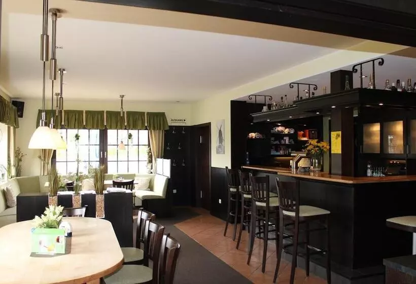 בית מלון כפרי Landgasthaus Veltheimer Hof