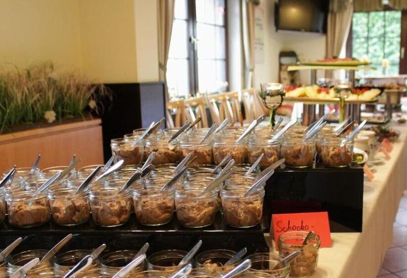 בית מלון כפרי Landgasthaus Veltheimer Hof