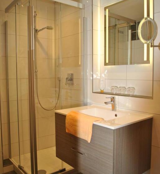 בית מלון כפרי Landgasthof Goldener Pflug