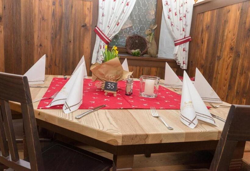 בית מלון כפרי Landgasthof Goldener Pflug