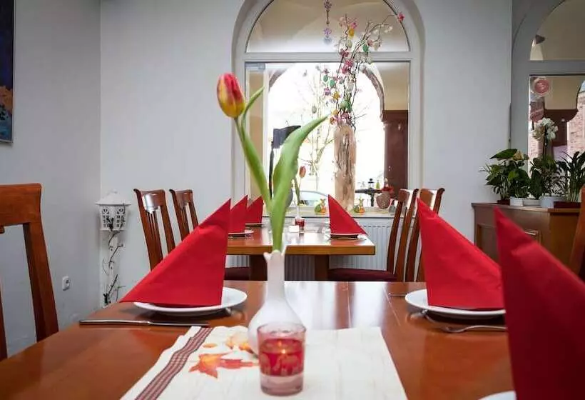 ホテル Ratskeller