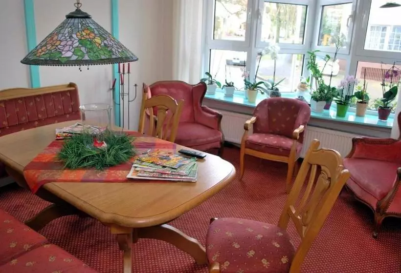 Отель Salzufler Hof