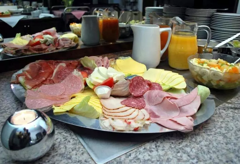 Отель Salzufler Hof