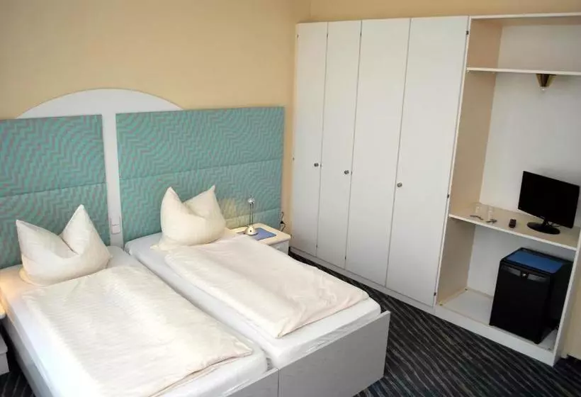 Отель Salzufler Hof